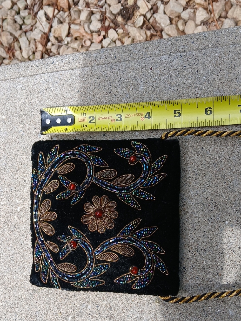 Velvet Beaded Artwork Bag - Picture 9 of 12